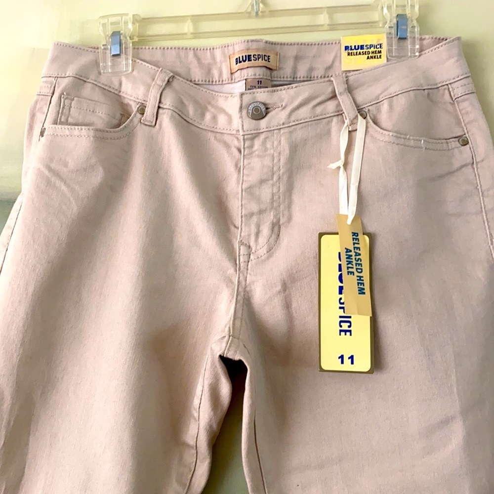 Blue Spice Jeans. Lightweight with stretch for comfort.Size 11 junior